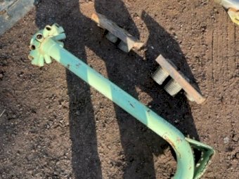 Air Seeder piping and risers