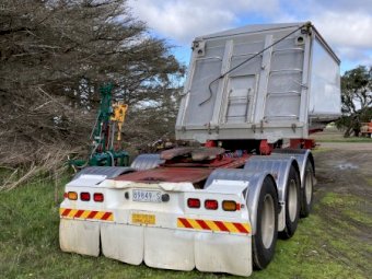 2004 Lusty A-Trailer