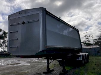 2004 Lusty A-Trailer