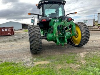2013 John Deere 8335RT Tractor