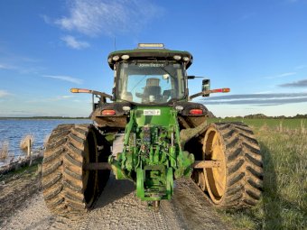 2018 John Deere 8370RT Tractor