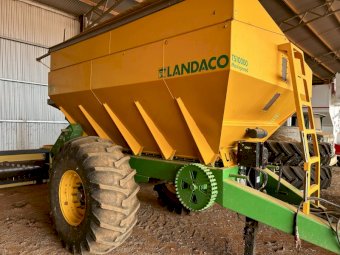 2014 Landaco TS 10000 Maxis Spread  Spreader