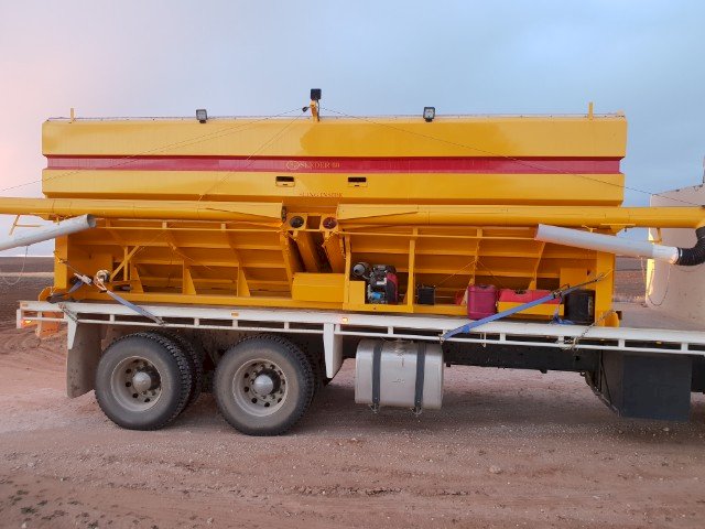 2017 MP Steele Steel Seed and Super Unit