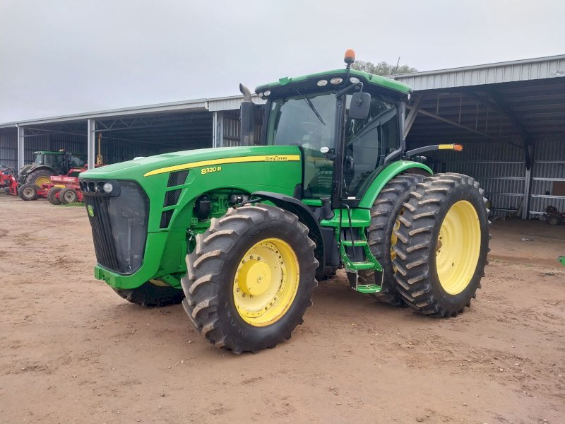 2010 John Deere 8320R Tractor