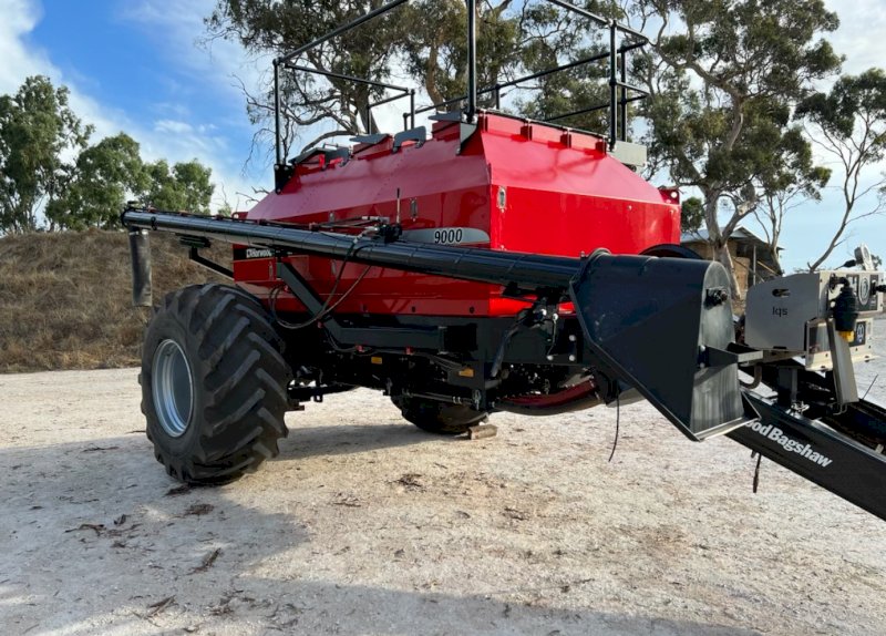 Horwood Bagshaw 9000L Triple Bin Air Cart