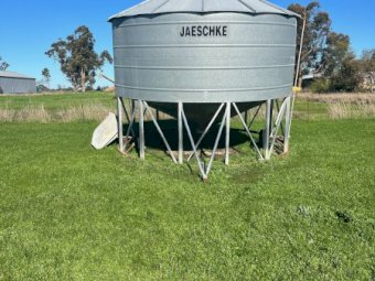 Jaeschke 28 tonne Field Bin