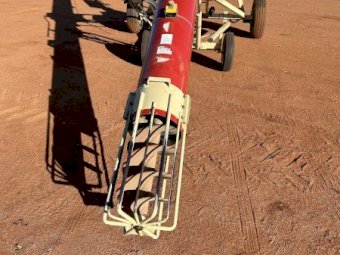 Farm King 1336 Auger