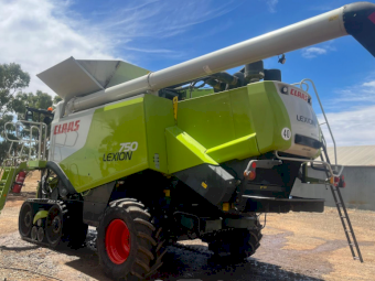 2012 Claas Lexion 750 Terra Trac Header with 45ft Draper Front and Trailer