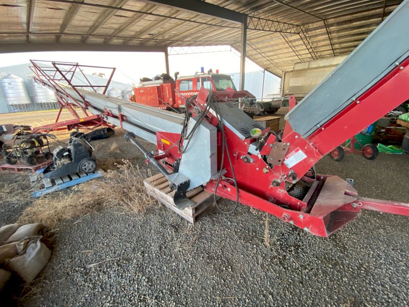 Hutchinson 90’ Squeeze Belt Conveyor