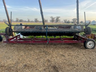 1999 Phillips 13ft Pick up Front