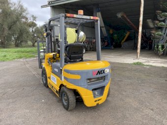 Victory Forklift VF25D 2.5 tonne