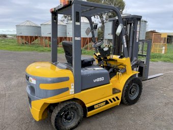 Victory Forklift VF25D 2.5 tonne