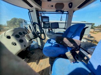 2010 New Holland T9050 Tractor