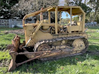 1969 Cat  D4D Dozer