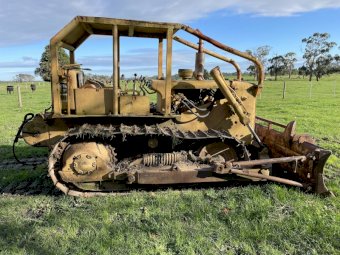 1969 Cat  D4D Dozer