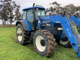 2004 New Holland TM 175 Tractor with Challenge 4421 Loader