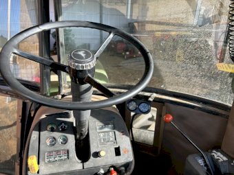 John Deere 8650 Tractor