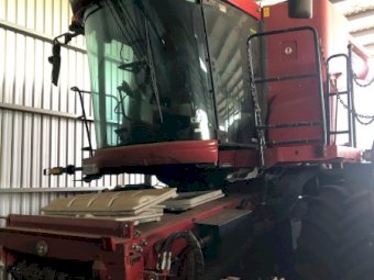 2012 Case IH 7230 Header with 40ft Draper Front