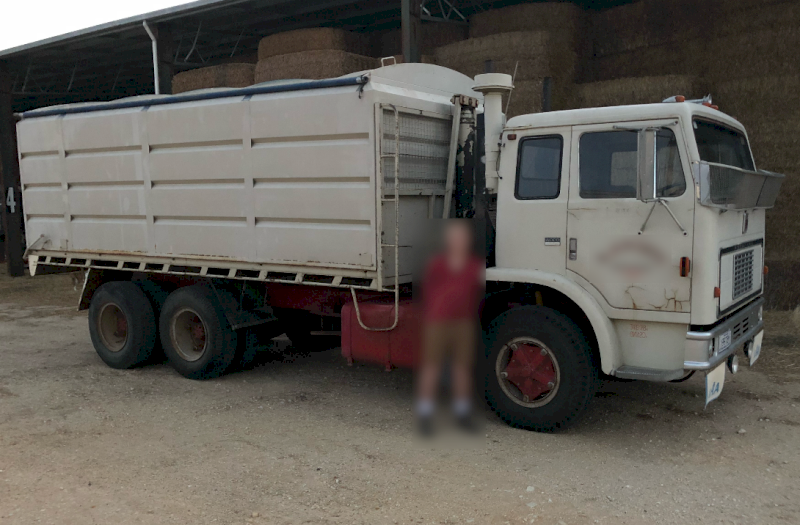 International 2150A Acco Truck