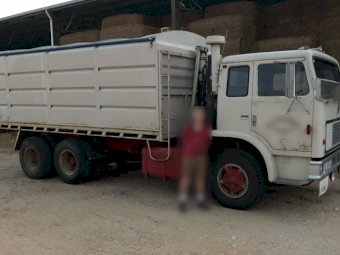 International 2150A Acco Truck