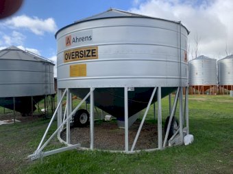 2017 Sherwell 30 Tonne Field Bin