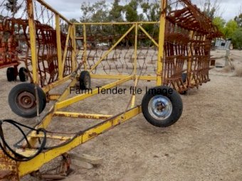 WANTED 30 to 60 ft Hydraulic folding Harrows