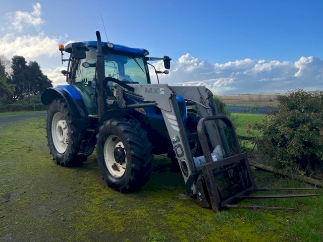 New Holland T6020 Elite Tractor with FEL