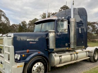 2006 Western Star 4900FX Prime Mover