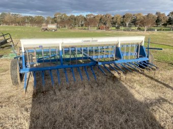 Davimac Band Seeder