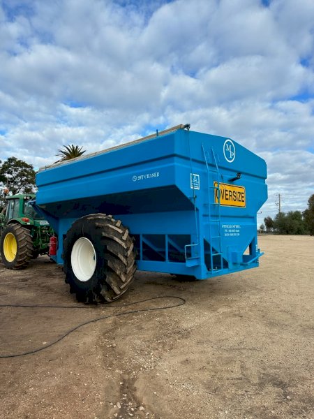 2010 Steele Steel Chaser Bin