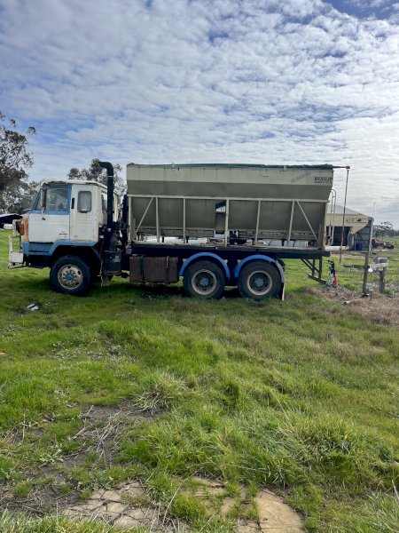16ft Heaslip Grouper Truck