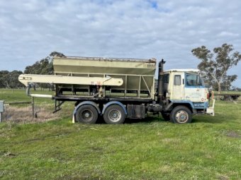 16ft Heaslip Grouper Truck