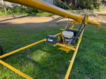 Mobilco 7" X 36' Petrol Auger