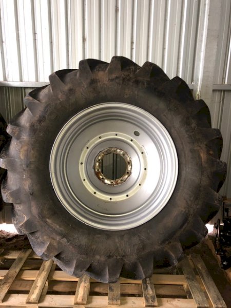 Rear Tyres and Rims off a Magnum 340