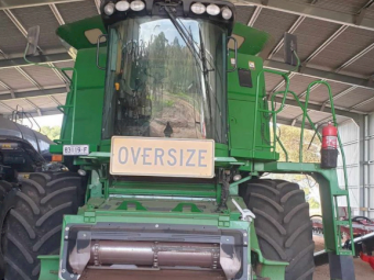 2010 John Deere 9770 STS Header with 936D 36' Draper Front