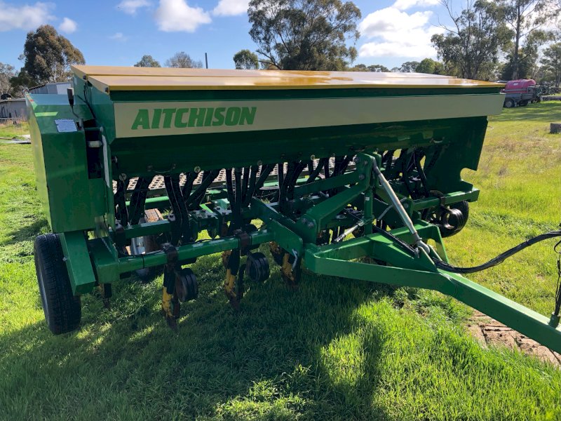 Aitchison 3120 Seed Matic Seed Drill with Roller