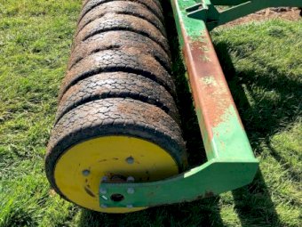 Aitchison 3120 Seed Matic Seed Drill with Roller