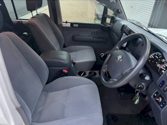 2019 Toyota GXL Dual Cab Landcruiser Ute