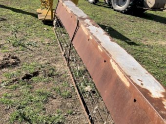 Moffat-Virtue Sheep Handler with lead up Race