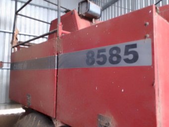 Case IH 8585 Large Square Baler