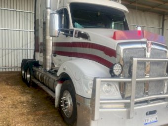2017 Kenworth T610 Prime Mover