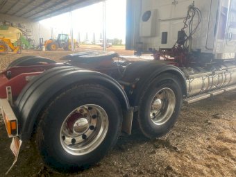 2017 Kenworth T610 Prime Mover