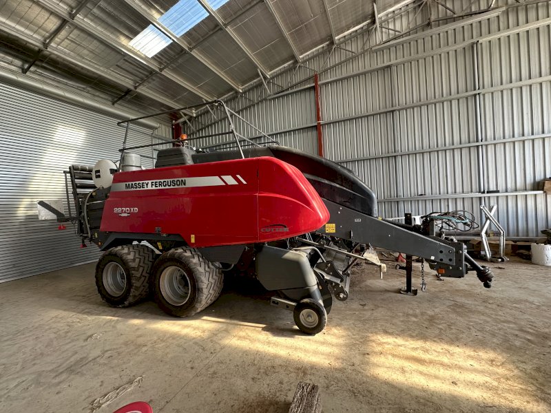 2015 Massey Ferguson 2270 XD Baler