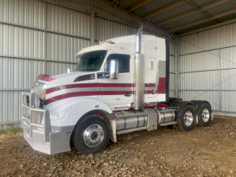 2017 Kenworth T610 Prime Mover