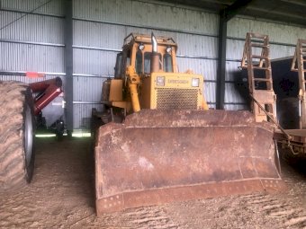 International TD20G Bulldozer