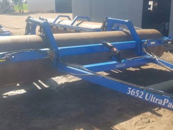 Empire 3652 UltraPacker Land Roller