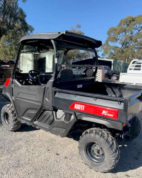 Kioti K9 2400 UTV