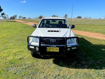 2013 Toyota Hilux SR 4x4 Diesel Single Cab Ute