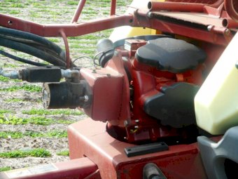 2006 Hardi Commander 5000I Tow Behind Sprayer