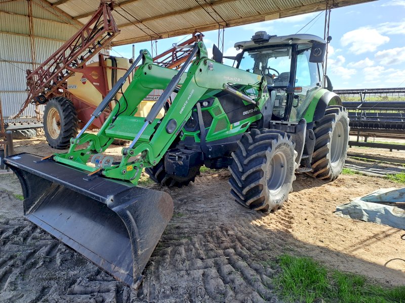 2019 Deutz 6135G Tractor with Loader